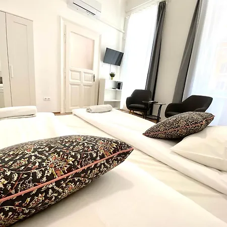 Lonyay Apartmán *
